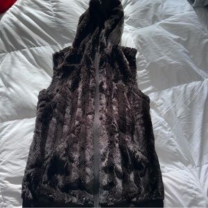 Northface fur vest